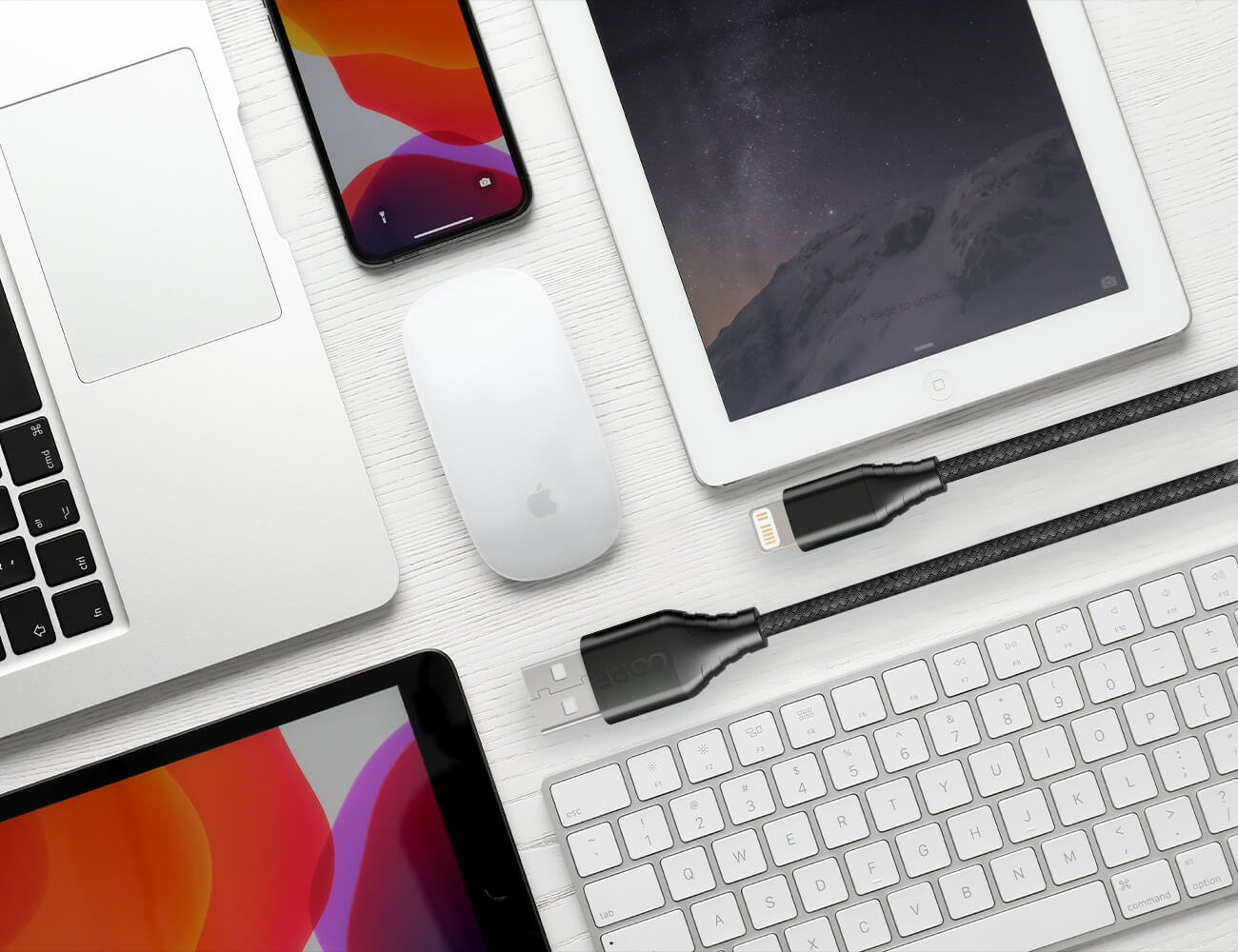 Core - iPhone charger cable